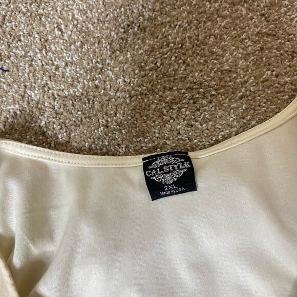 Cal Style top blouse floral asymmetric hem sleeveless floral vanilla floral 2XL - Picture 10 of 10